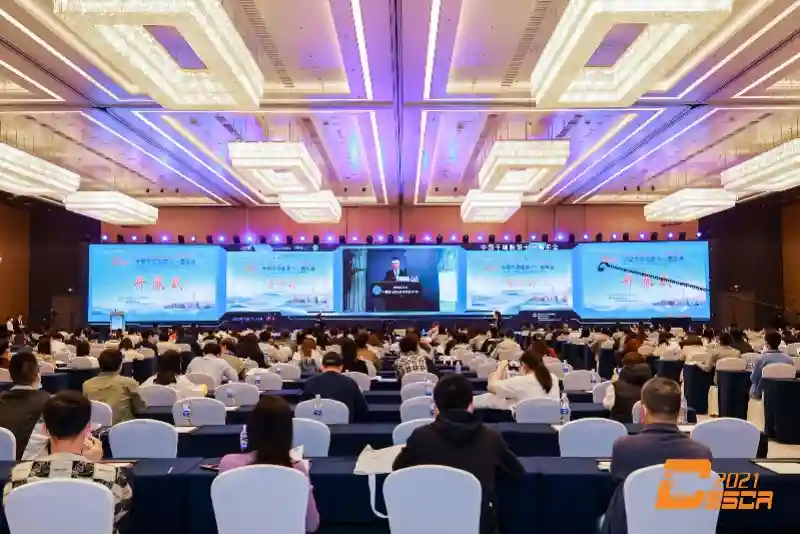 科学家在用干细胞再造晶状体、视网膜 干细胞年会披露进展