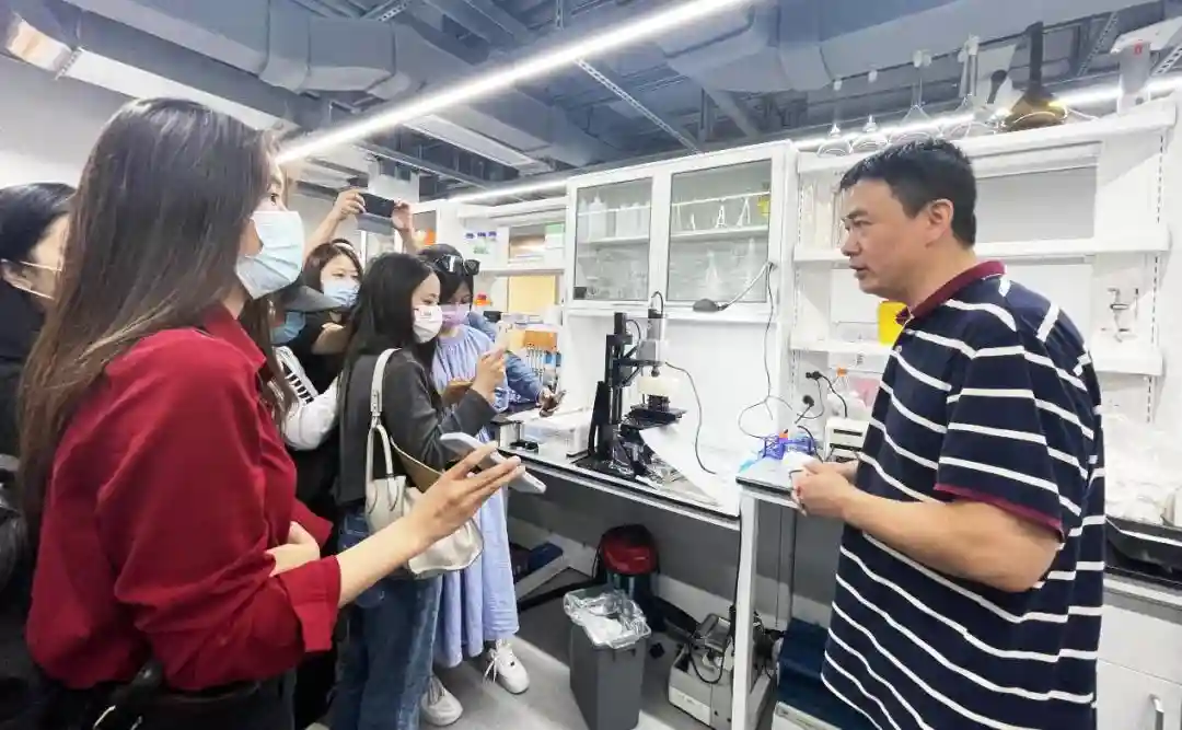 这里是原始创新策源地！媒体探访北京新型研发机构