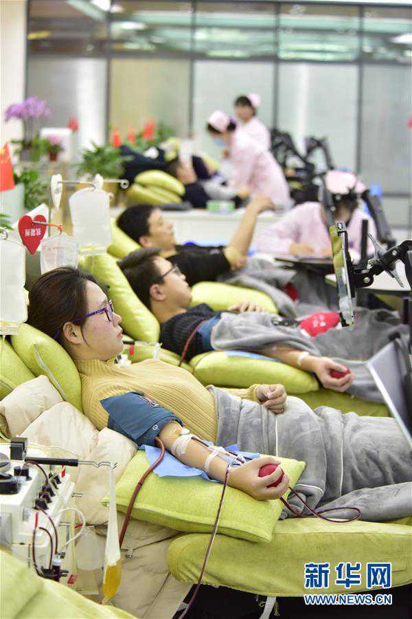 鸡少生病，可以用这种维生素保肝